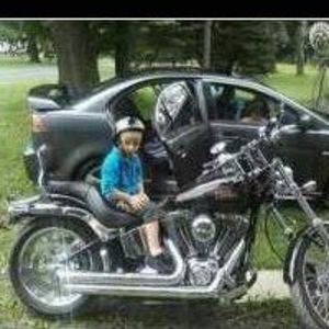 Meet your Posher, James